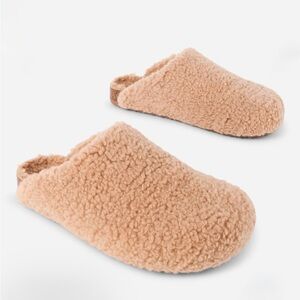 Intentionally Blank APRES Slippers **NEW**